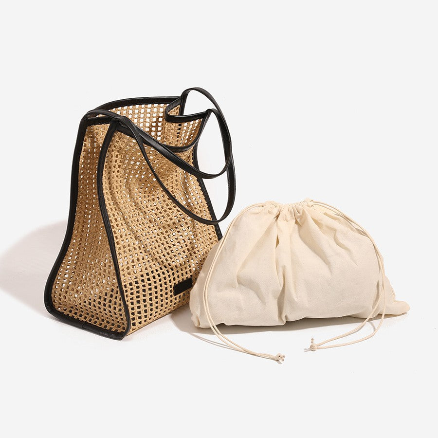 Sac féminin en Rafi Grass, grande capacité, idéal pour les vacances et les journées de loisirs.